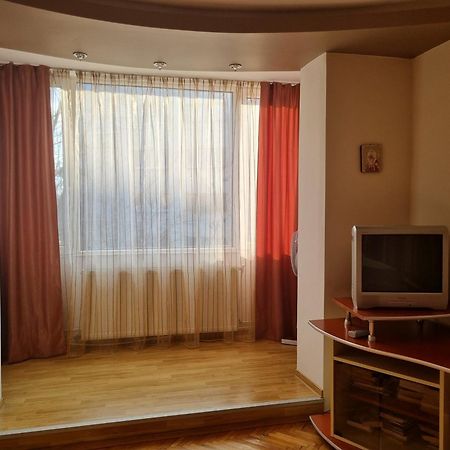 Nice & Relaxing Central Apartment 바이아마레 외부 사진